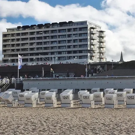 Haus-am-meer-056-wb *